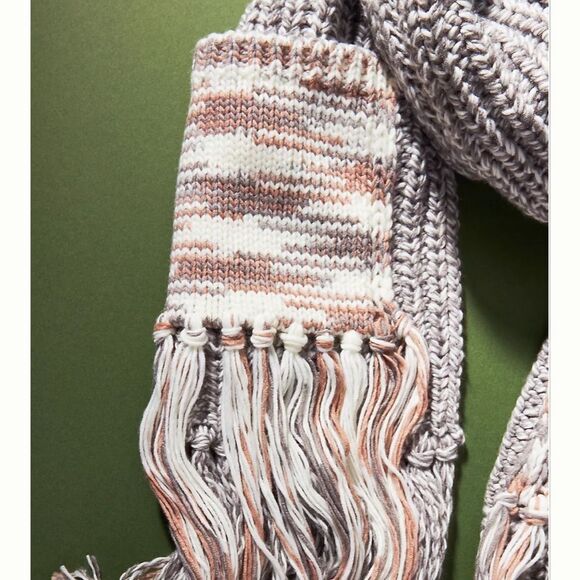 New Anthropologie Fringed Pocket Scarf Gray Beige - Picture 5 of 5
